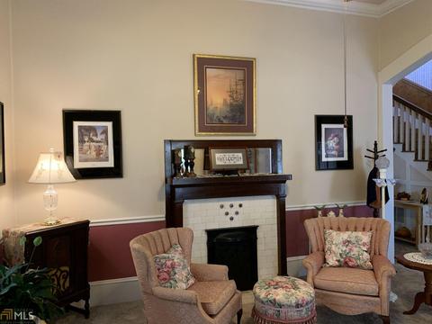 105 Bowden St, Commerce, GA 30529 photo 5