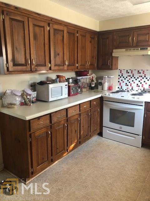 190 Youngs Mill Rd, Lagrange, GA 30241 photo 3