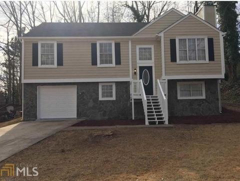 3165 Chippewa Dr, Rex, GA 30273 photo 1