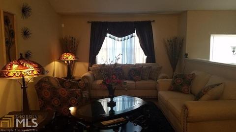 3165 Chippewa Dr, Rex, GA 30273 photo 2