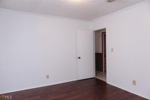6065 Fieldcrest Dr, Morrow, GA 30260 photo 13