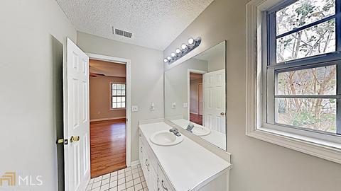 125 Ashton Dr, Covington, GA 30016 photo 9