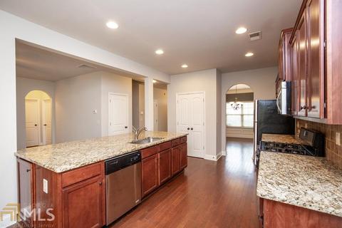 3643 Fallen Oak Dr, Buford, GA 30519 photo 14