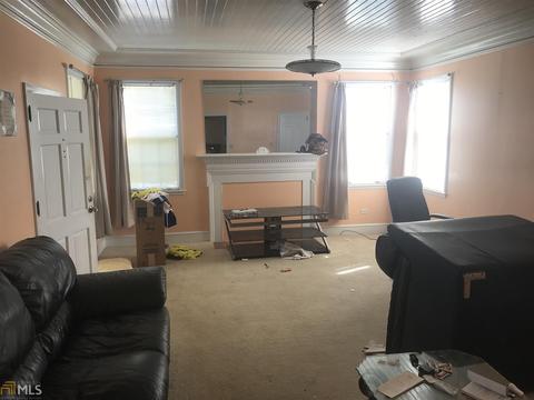 57 Gholston St, Comer, GA 30629 photo 9