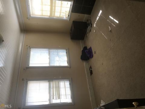 57 Gholston St, Comer, GA 30629 photo 7
