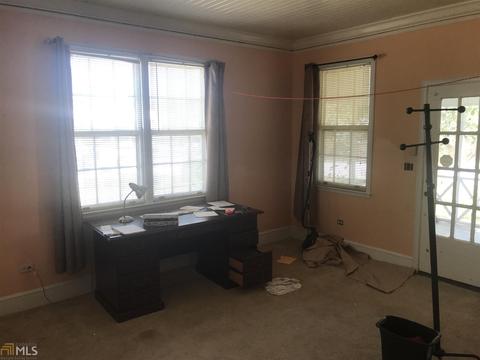 57 Gholston St, Comer, GA 30629 photo 12