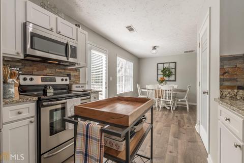 369 Walker Dr, Monroe, GA 30655 photo 4