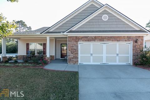 141 Carrington Dr, Commerce, GA 30529 photo 1