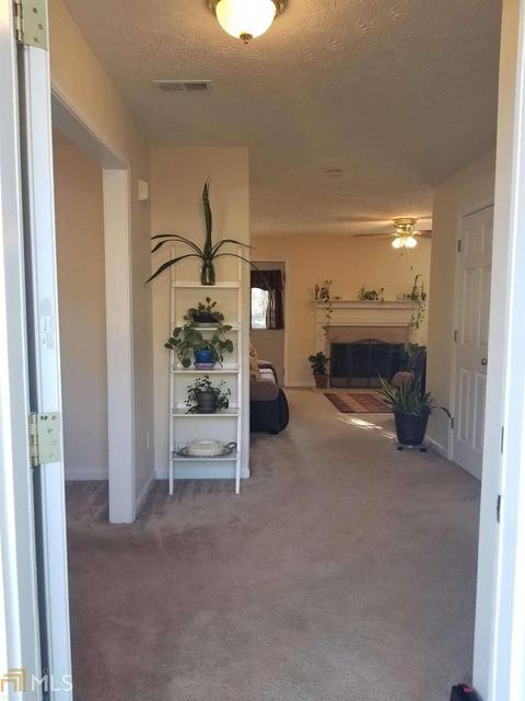 570 Mountainview Dr, Covington, GA 30016 photo 5