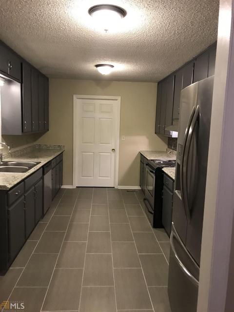 45 Cedar Ter, Covington, GA 30014 photo 4
