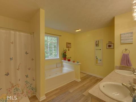 3012 Big Tree Rd, Gainesville, GA 30501 photo 17