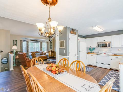 595 Robin Rd, Covington, GA 30016 photo 9