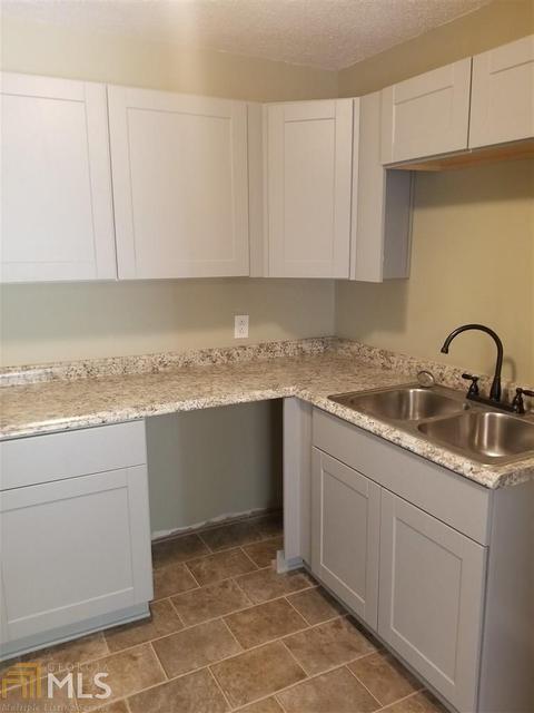 459 Edgar Cir, Thomson, GA 30824 photo 4