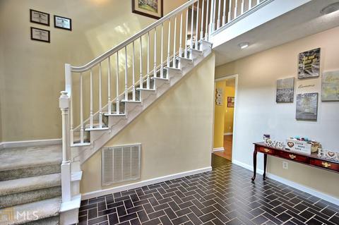 94 River Point Dr, Lagrange, GA 30240 photo 3