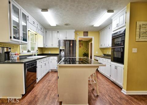 94 River Point Dr, Lagrange, GA 30240 photo 8