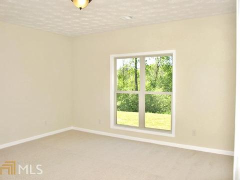 305 Perimeter Dr, Lagrange, GA 30241 photo 6