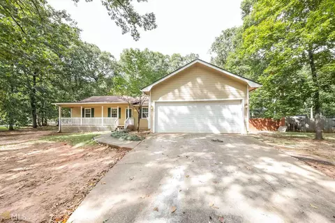 2954 Bayberry Ct, Hampton, GA 30228 photo 1