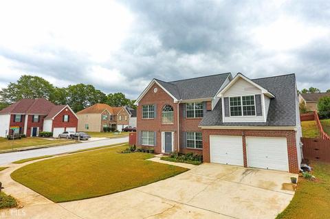 2617 W Meyer Dr, Morrow, GA 30260 photo 2