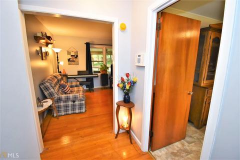 185 Pine Valley Dr, Toccoa, GA 30577 photo 4