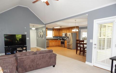 592 Aaron, Gray, GA 31032 photo 6