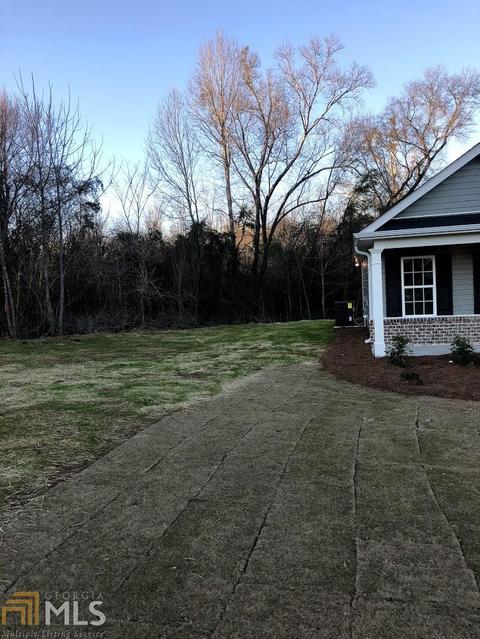 1672 Bismarck Cir, Winder, GA 30680 photo 2