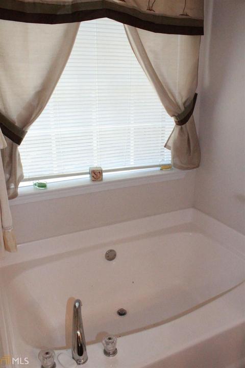 121 Blue Smoke Trl, Hampton, GA 30228 photo 13