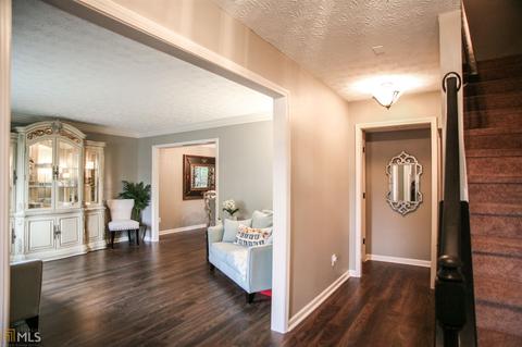2885 Abbotts Pointe Dr, Duluth, GA 30097 photo 4