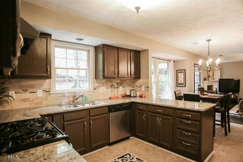 2885 Abbotts Pointe Dr, Duluth, GA 30097 photo 10