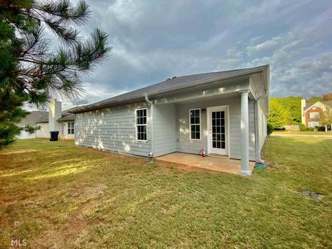 230 Lakeside Pt, Covington, GA 30016 photo 3