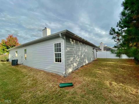 230 Lakeside Pt, Covington, GA 30016 photo 5