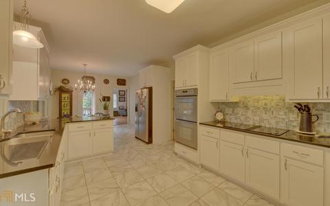 70 Ridgemore Ct, Toccoa, GA 30577 photo 7