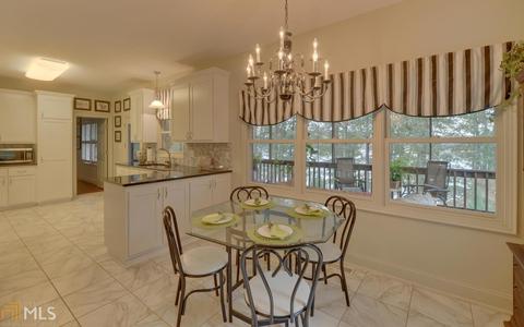 70 Ridgemore Ct, Toccoa, GA 30577 photo 5