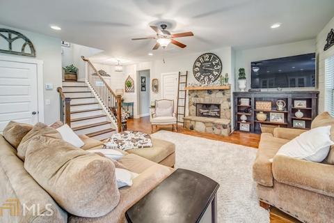 11 E Murphy St, Newnan, GA 30263 photo 6