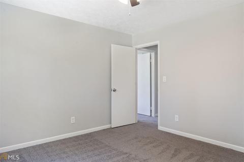 6980 Lodgepole Dr, Morrow, GA 30260 photo 10