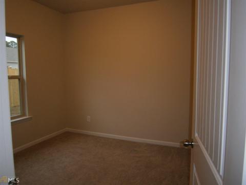 203 Heritage Dr, Calhoun, GA 30701 photo 8