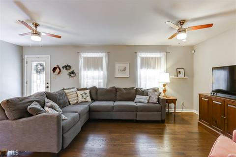 2852 Dresden Way, Chamblee, GA 30341 photo 10