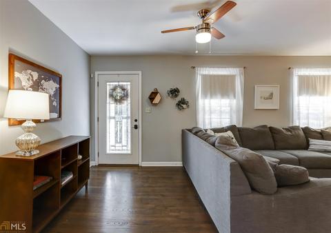 2852 Dresden Way, Chamblee, GA 30341 photo 2