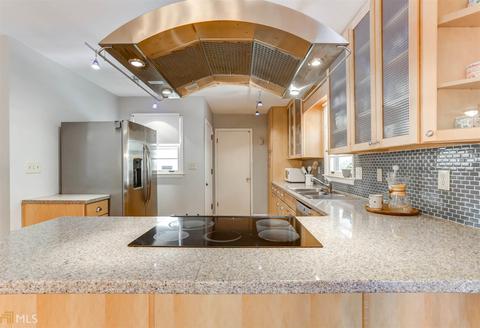 2852 Dresden Way, Chamblee, GA 30341 photo 5