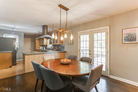 2852 Dresden Way, Chamblee, GA 30341 photo 7
