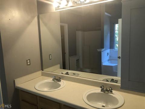 450 Creekview Blvd, Covington, GA 30016 photo 8