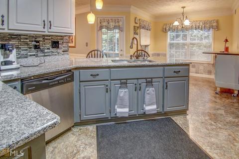 135 Bermuda Run Dr, Covington, GA 30016 photo 15
