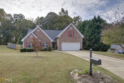 135 Bermuda Run Dr, Covington, GA 30016 photo 2