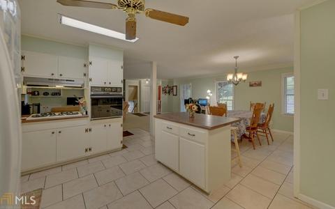 80 Elm Dr, Toccoa, GA 30577 photo 10