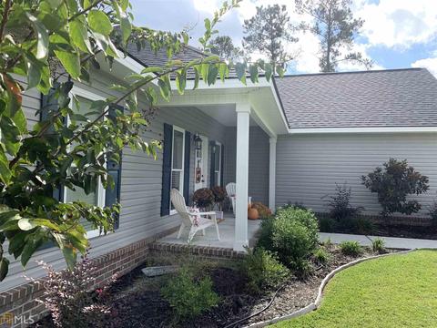 505 Trinity Ave, Brooklet, GA 30415 photo 3