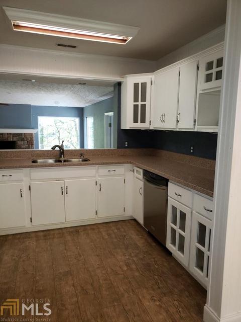 325 Hidden Lks, Toccoa, GA 30577 photo 6