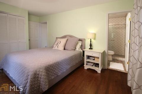 1946 Plantation Ln, Chamblee, GA 30341 photo 16