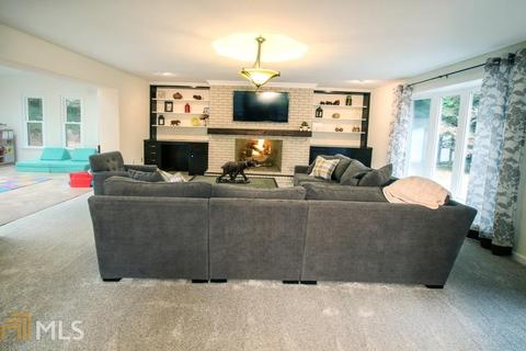 1946 Plantation Ln, Chamblee, GA 30341 photo 11