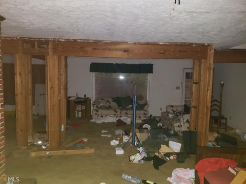 5992 Phillips Dr, Morrow, GA 30260 photo 15