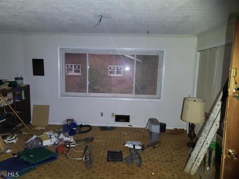 5992 Phillips Dr, Morrow, GA 30260 photo 9