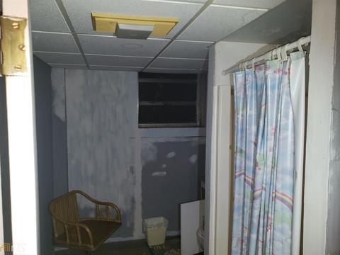 5992 Phillips Dr, Morrow, GA 30260 photo 28